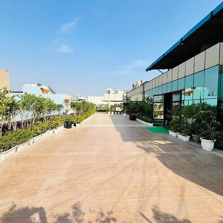 Airport Hotel Grand By Fantasia New Delhi Bagian luar foto