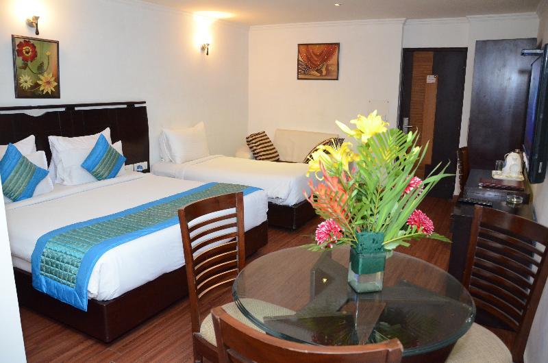 Airport Hotel Grand By Fantasia New Delhi Bagian luar foto